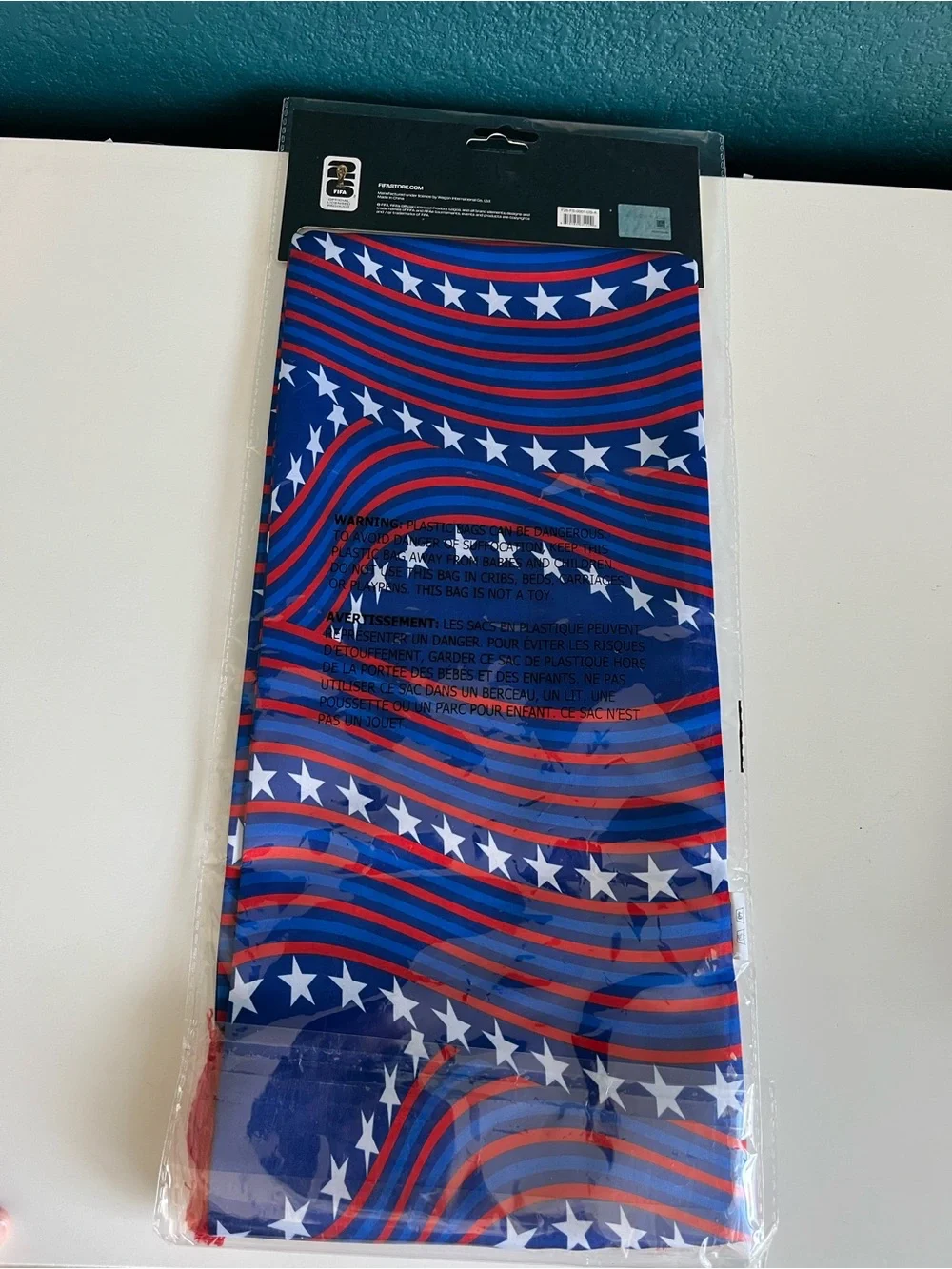 FIFA World Cup 2026 USA Scarf and Slim Can Cover NWT